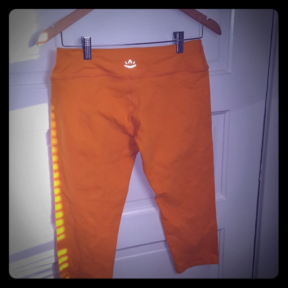 Beyond Yoga Tangerine Yoga Pants XL
